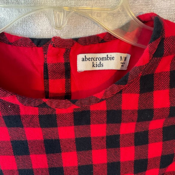 Abercrombie kids Red black checkered top - Picture 2 of 6